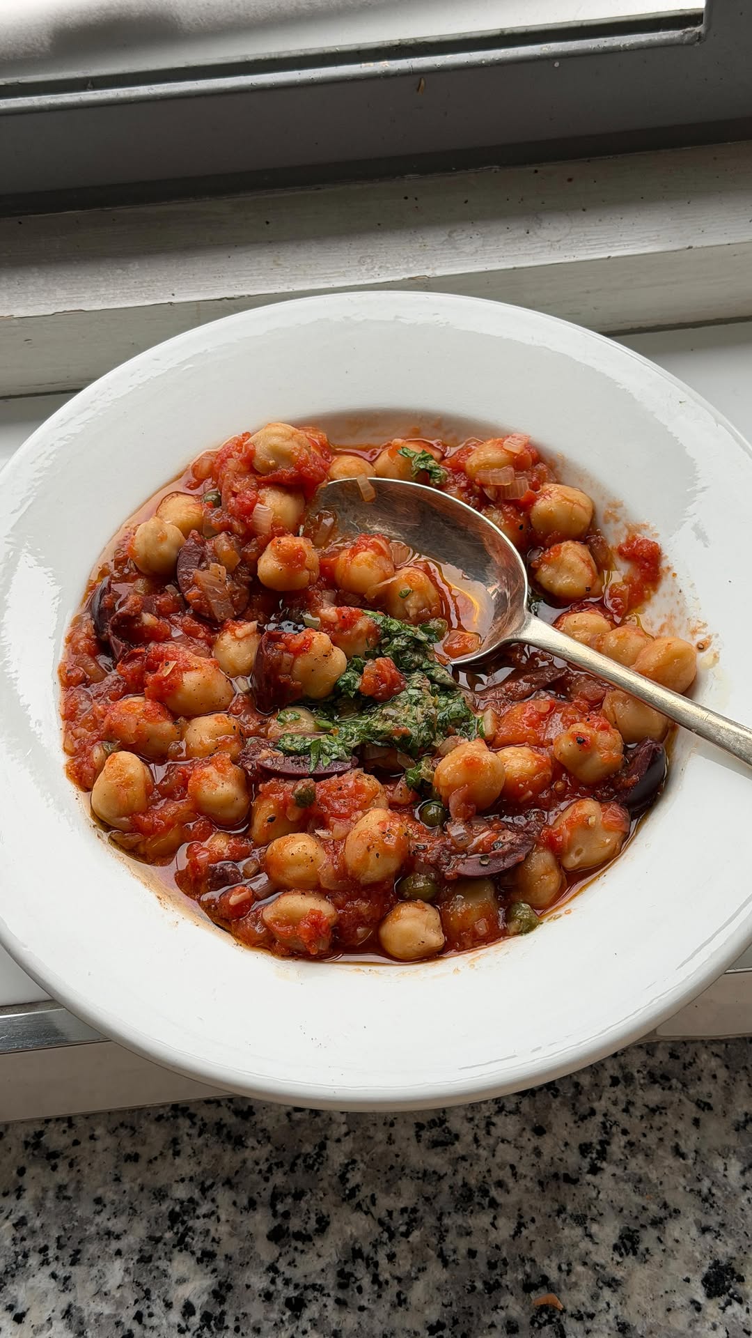 Chickpeas in Puttanesca Sauce