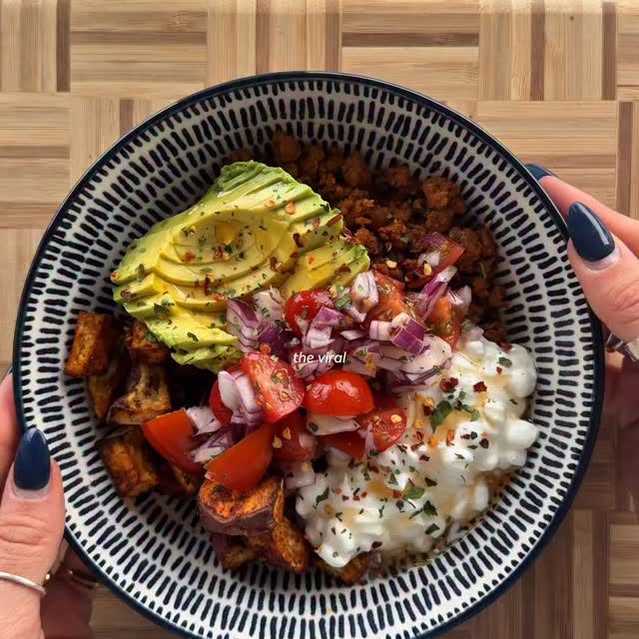 Veggie Hot Honey & Sweet Potato Beef Bowls