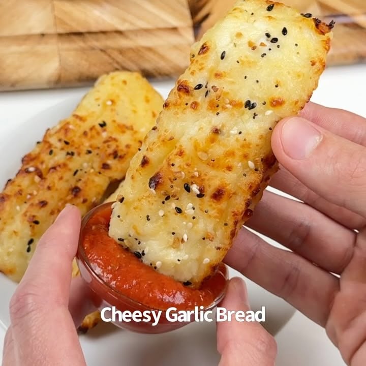 High Protein Cheesy Garlic Bread