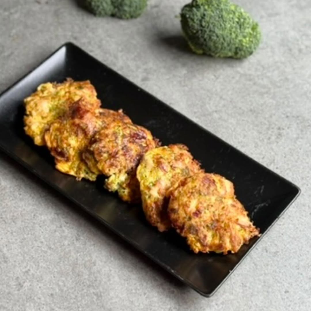 Chicken and Broccoli Burgers Without Flour