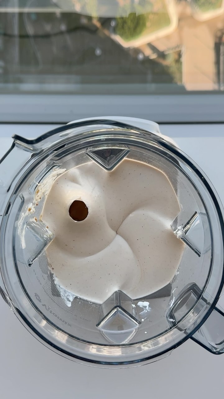 Chocolate Peanut Butter Smoothie Bowl