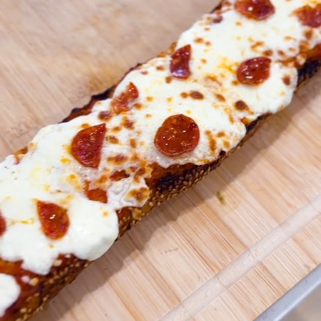 Garlic Bread Pizza