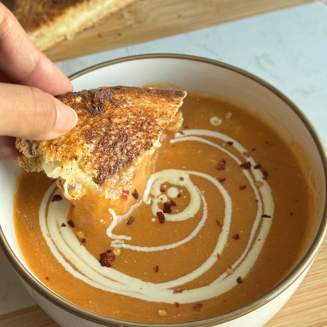 Roasted Tomato Cream