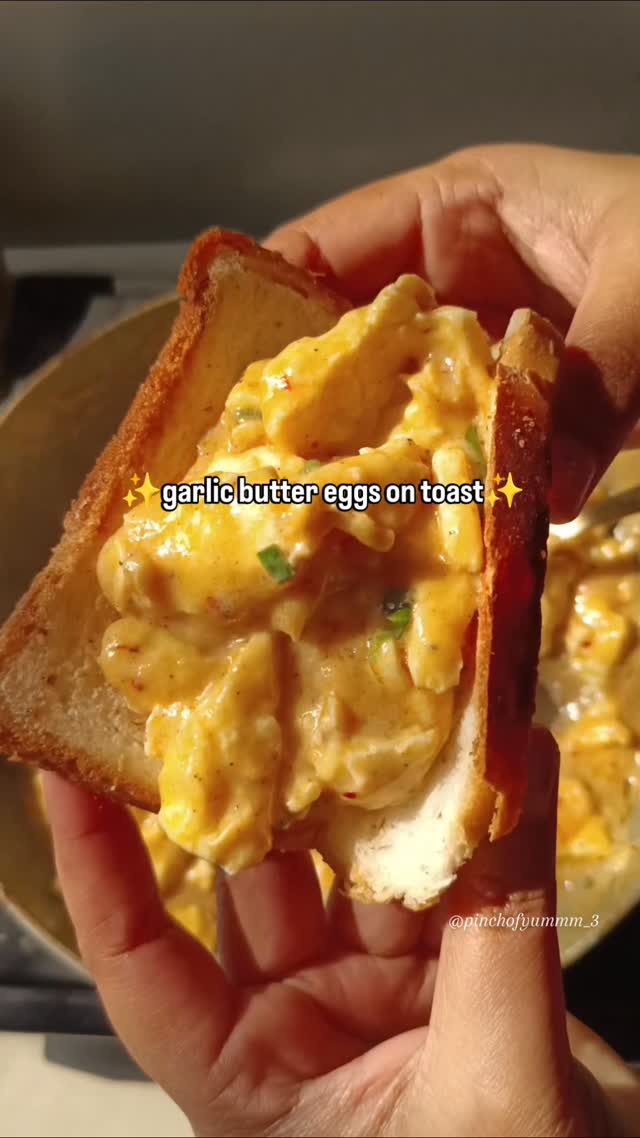 Creamy Butter Garlic Eggs