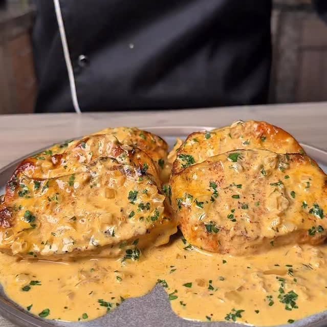 Pork Tenderloin in Mustard Sauce