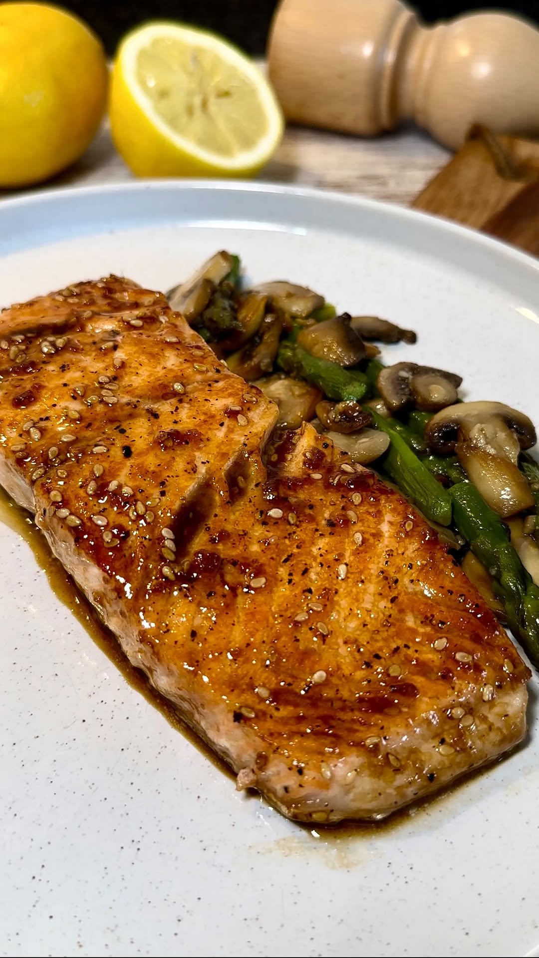 Salmon with Honey, Lemon, and Soy Sauce