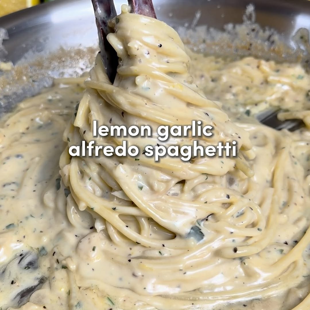 Lemon Garlic Alfredo Spaghetti