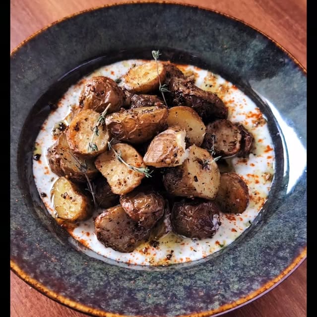 Roasted Potatoes in Yogurt Dip