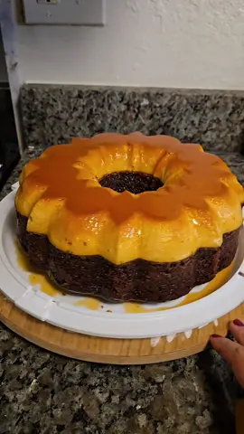 Chocoflan