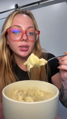 Crock Pot Chicken & Dumplings