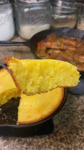 Sweet Cake-like Cornbread