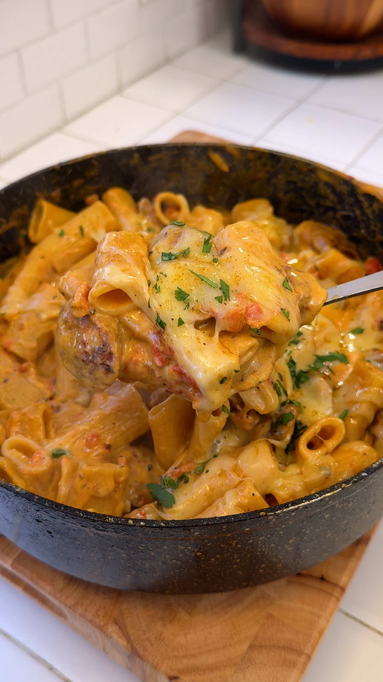 One Pot Creamy Cajun Sausage Pasta
