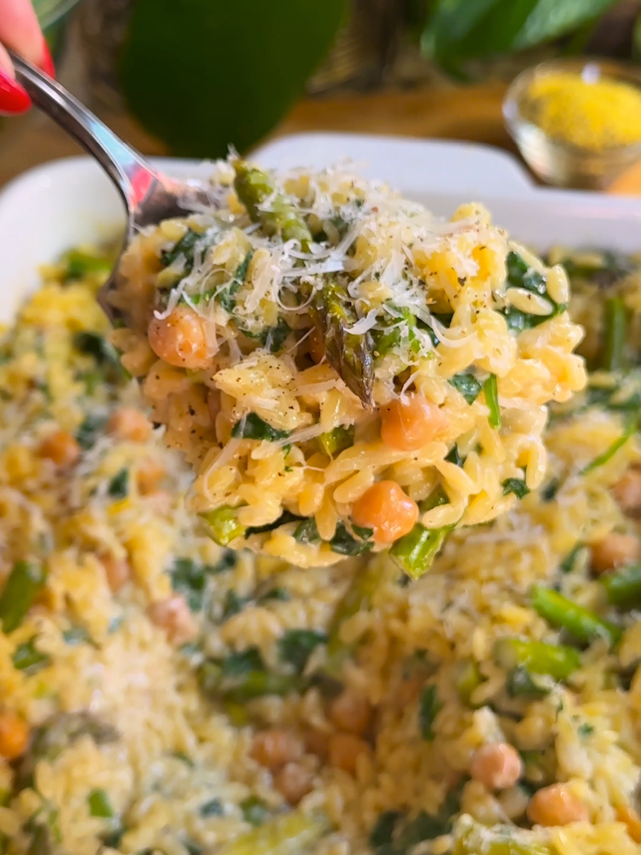 Dump & Bake Lemon Pepper Orzo