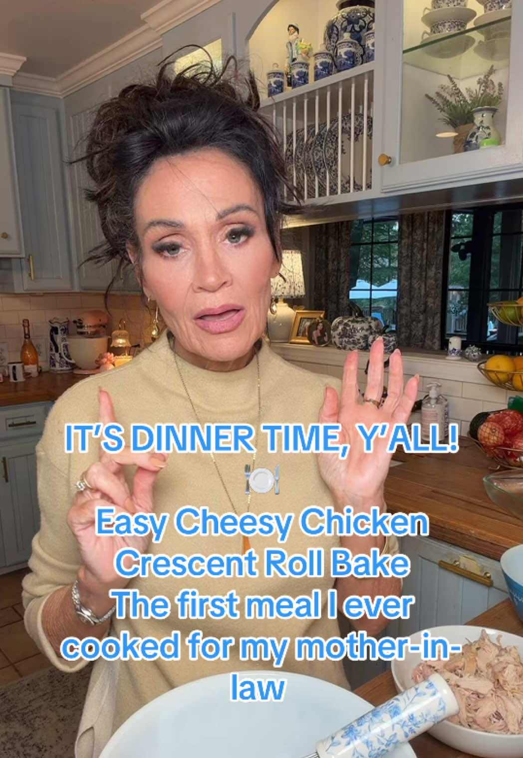 Easy Cheesy Chicken Crescent Roll Bake