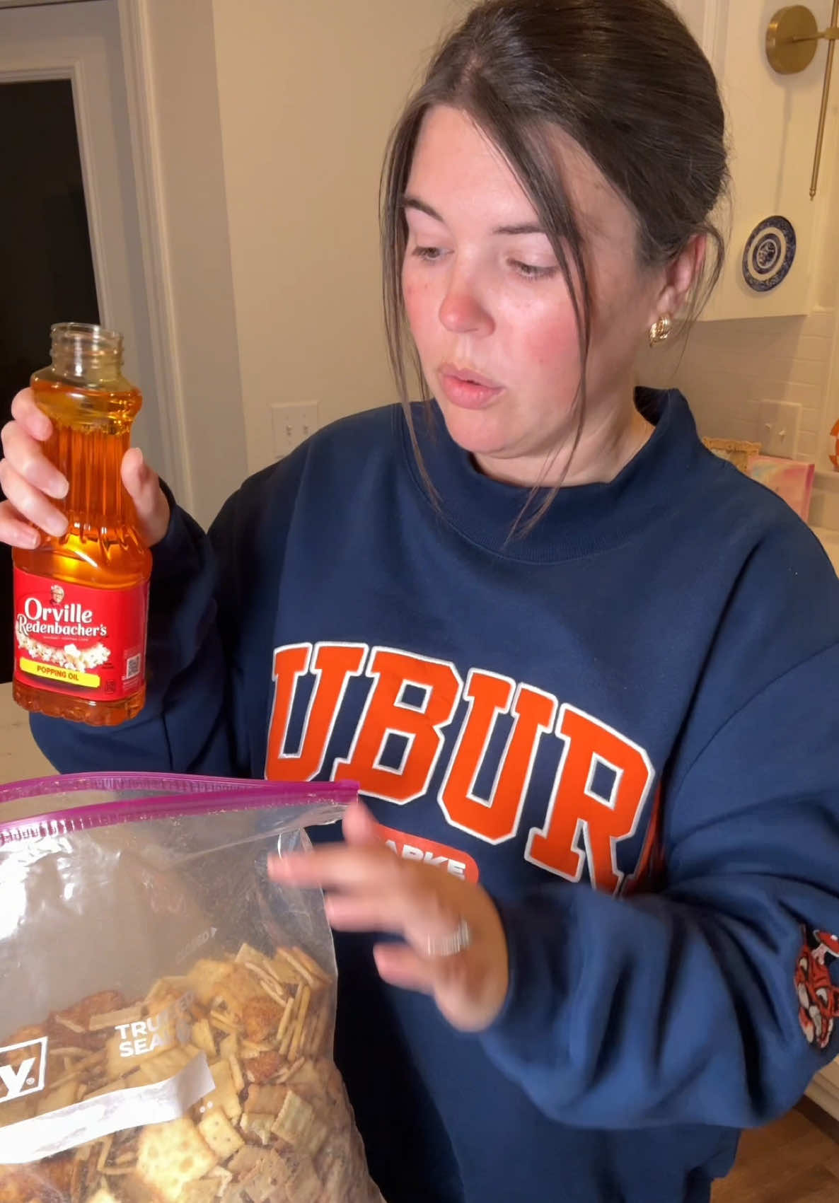 Seasoned Snack Crackers