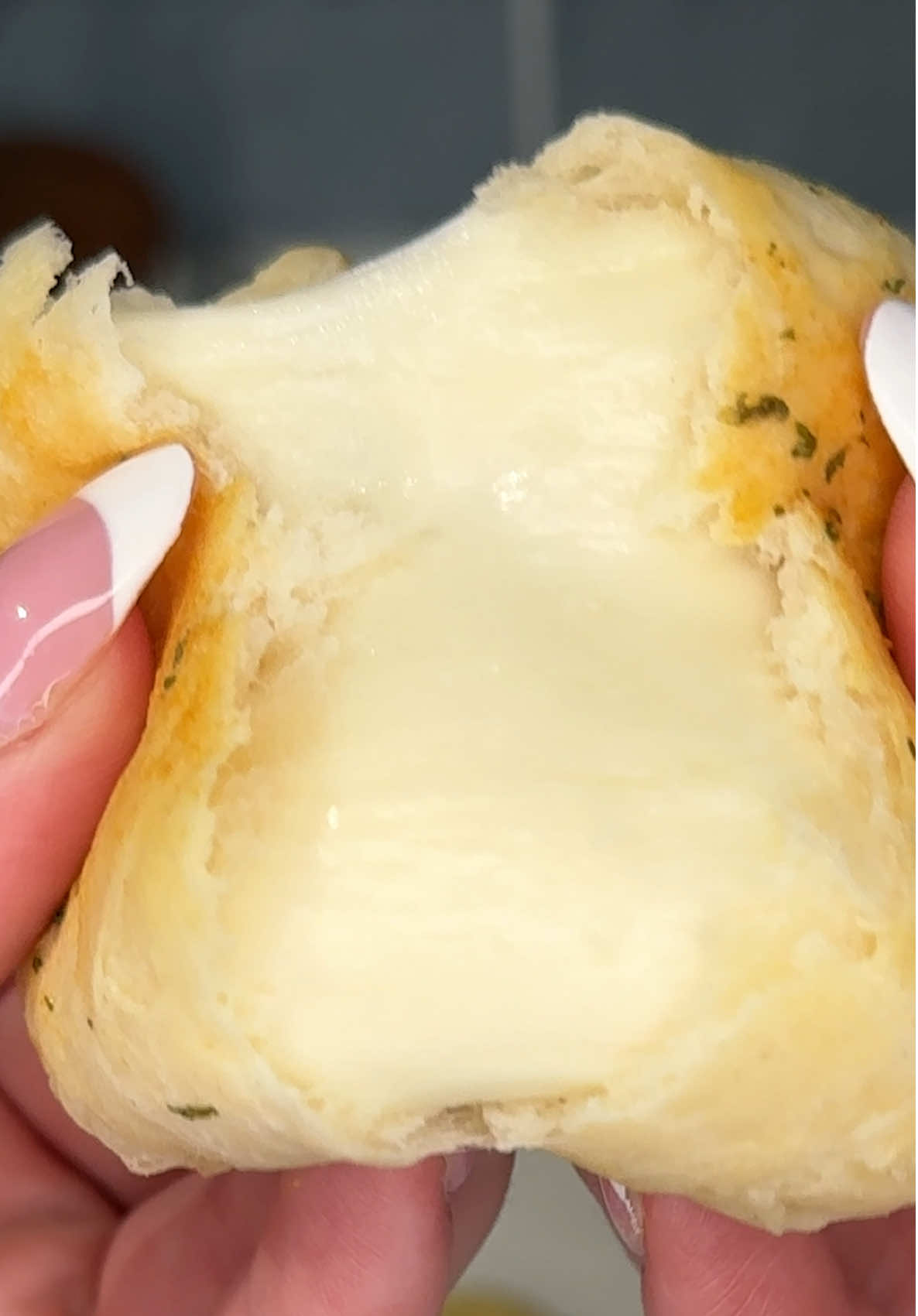Easy Cheesy Stuffed Biscuits