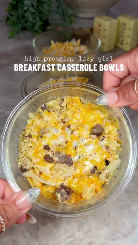 High-Protein Breakfast Hash Brown Casserole